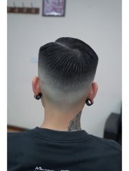 -贝勒爷专业男发