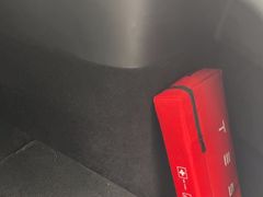 -TESLA 特斯拉(广州天环广场体验店)
