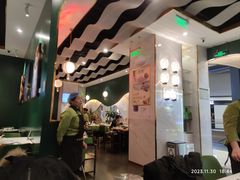 -烹然四季椰子鸡火锅(姚家园万象汇店)