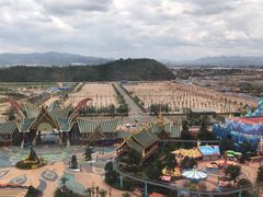 -七彩云南欢乐世界