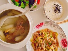 -悦芽照护月嫂+育儿嫂(杭州店)