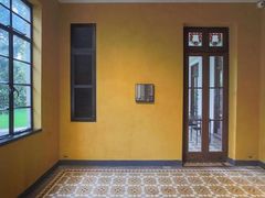 -Nathalie Djurberg与Hans Berg“牛皮纸包裹的月亮”-Prada荣宅当季展览