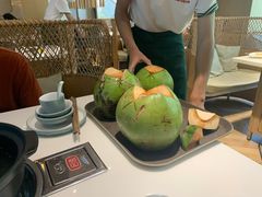 -东椰·海南椰子鸡火锅(朝阳门店)