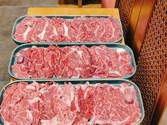 -牛村来人潮汕牛肉火锅(西单店)