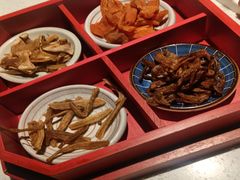 -老萍巷莲花血鸭·萍乡地标江西菜(步行街店)