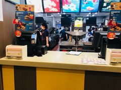 -麦当劳(华融店)