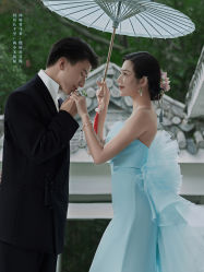 -麦田·婚纱摄影(天河新天地店)