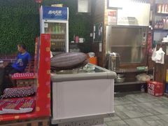 -人民公社铁锅炖·东北菜(卫国道店)