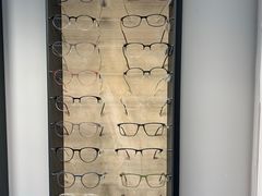 -目艮眼镜SHOWROOM(品牌集合店)