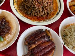 -蓝田九大碗民俗食府(蓝田店)