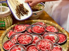 -云阿蛮云南生烫牛肉米线(奉贤路店)