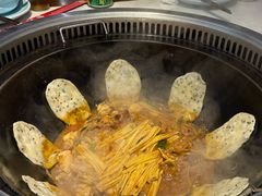 -地锅公社·现炒地锅鸡·地锅鱼·夜宵(罗锦路店)