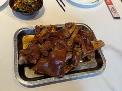 -王万妈卤猪脚(青岩交通路)