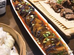 -东口码头·烧鸽子·鱼头泡饼·地方菜(金鹰悦城店)