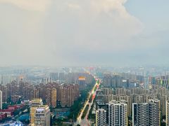 -黄金时代游泳健身云畔会所(绿地中心双子塔店)