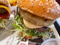 -The Habit Burger Grill 哈比特汉堡(复兴soho店)