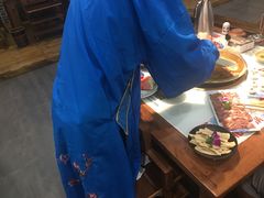 -辣莊重庆老火锅(滕州店)