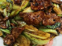 菜梗炒猪肝-菲乐餐厅(三十年经营·湖滨路店)