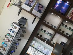 -视野联行眼镜蔡司·依视路官方授权店(顺城店)
