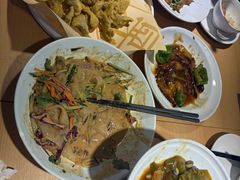-关东小磨东北菜(上海长风大悦城店)