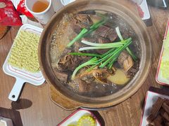 -阿润打边炉·鲜切鸡煲(华漕店)