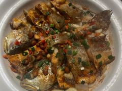 普宁豆酱焗黄鱼-潮界(虹桥新天地店)