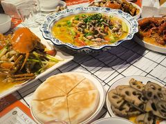 -李双猪·小龙虾·烧烤·羊肉煲(乐山店)