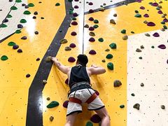 -问山MountQuest攀岩馆