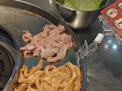 -哈哈碳都·牛肋条无限自助烤肉(台江万达店)