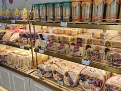 -蜂蝶来饼店(拱北总店)