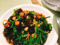 -小锅饭豆腐馆(建大店)