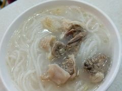 -胡成记口蘑龙眼包子(盐道街店)