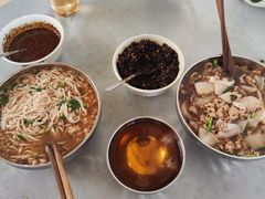-正宗杨记普洱酸醋米线(总店)