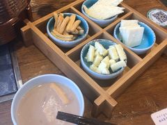 奶食-蒙亨·手把肉·蒙古包文化主题餐厅(天恒广场店)