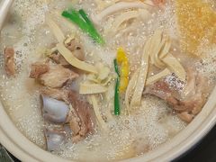 旺晖招牌骨头锅-旺晖本帮骨头煲·深夜火锅(梅园路店)