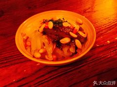 -龙门阵茶屋川菜馆(武康路店)