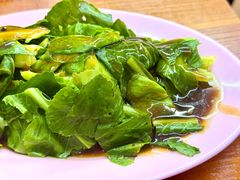 小芥兰-新记肉骨茶