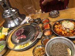 -姜虎东白丁烤肉(虹桥天地店)