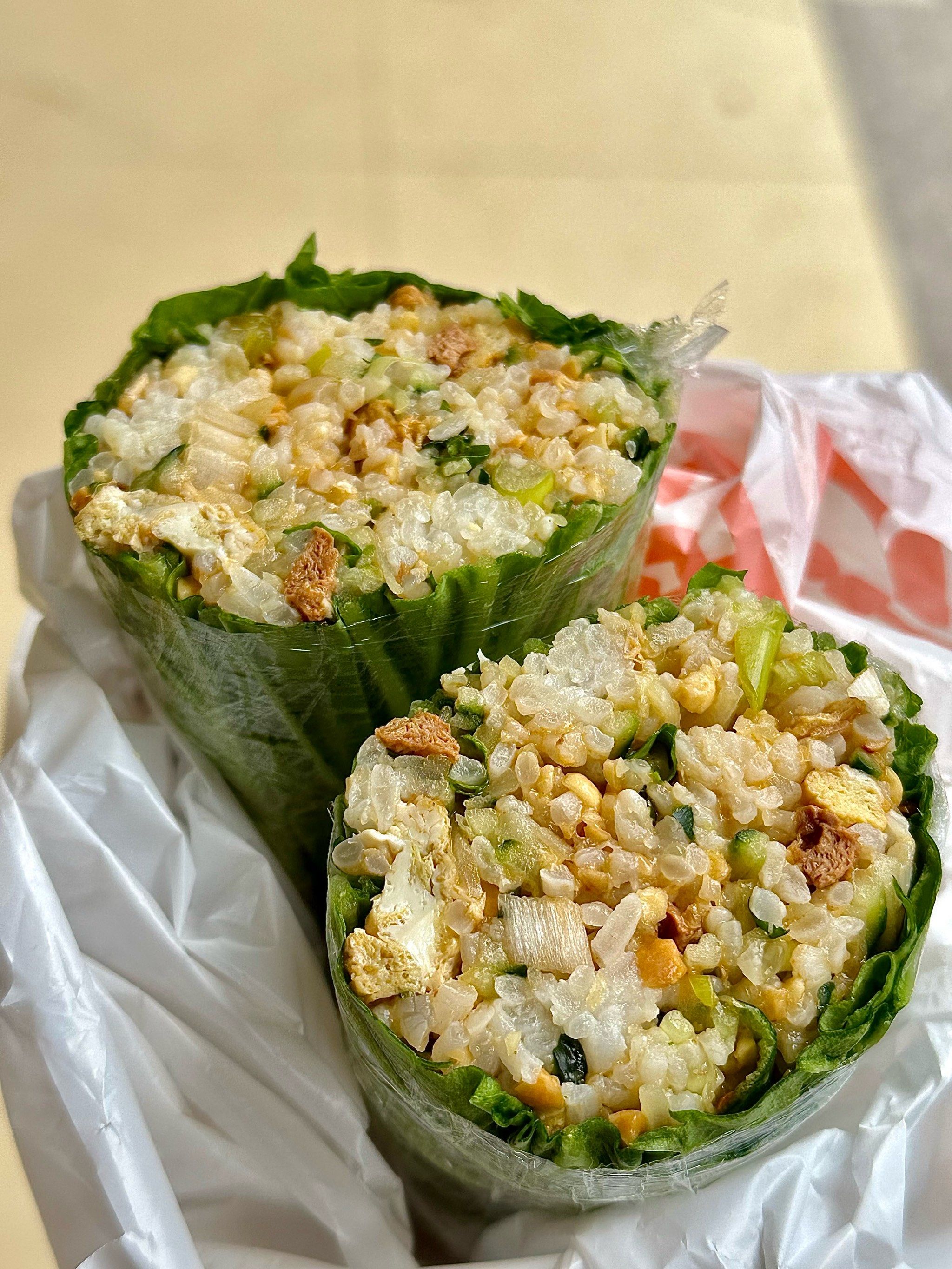 松江大学城10块钱的东北大饭包