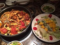 -猪啊牛呀羊啊铜盘烤肉(正大广场店)