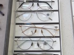 -视野联行眼镜·蔡司·尼康战略合作店(城西银泰店)