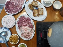 -华哥新鲜猪精品美食