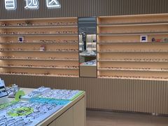 -鲸渝眼镜·浅目视光(春熙路店)