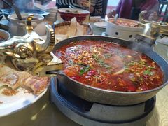 -万重锦·人文川菜馆(骡马市店)