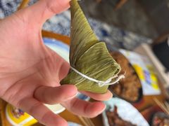 -包整·丝娃娃(一览甲秀楼风景店)