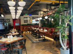-弗兰克牛排西餐厅 Galla R By Ribone(上海首店)