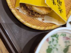 -穆得·老周家牛肉烧饼(普利街店)