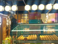 -昆明冠生园·蛋糕·面包(南强街店)