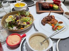 -西语·炭烧牛排(卓越中寰店)