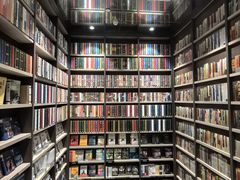 -钟书阁(群光广场店)